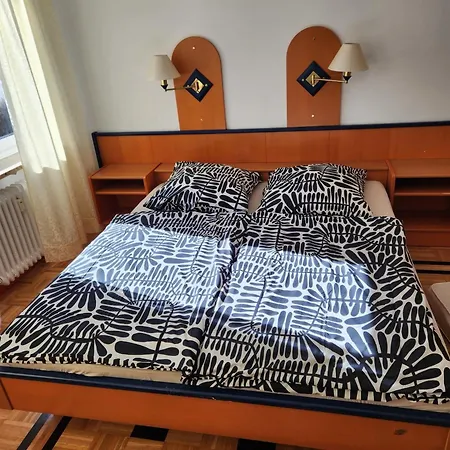 Doppeltbett 5 Нюрнберг